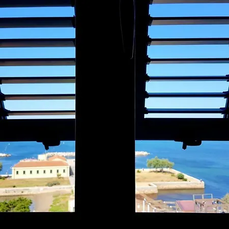 Almare - Sea Front Apartment