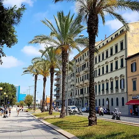 Apartament Almare - Sea Front *